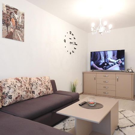 בראשוב Trust Apartaments 2 מראה חיצוני תמונה